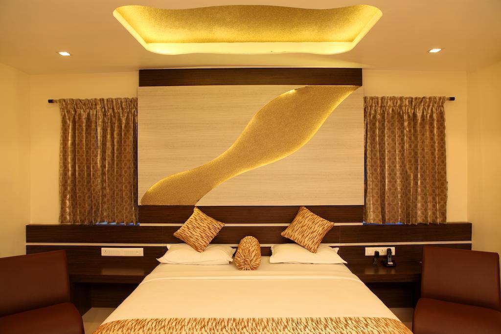 เอสบีเอส แกรนด์ โฮเทล Hotel โคอิมบาทอร์ ห้อง รูปภาพ